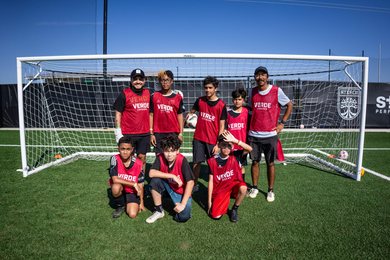 ATXFC_20251116_VLEndofYear_NG100153